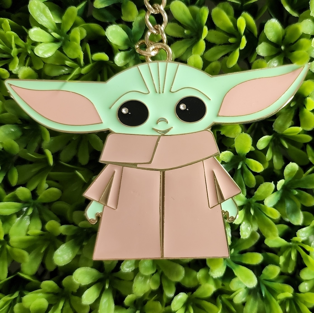 Star Wars The Mandalorian The Child Grogu Bag Charm Flair Keychain